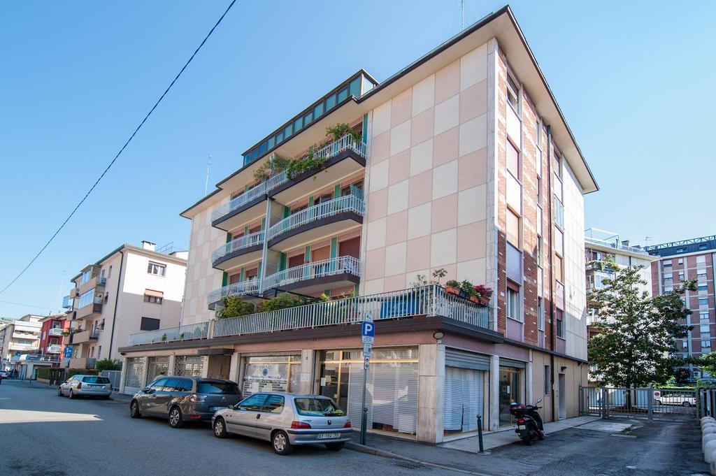 216 Venice Guest house